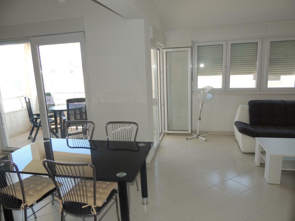 Apartments Naomi And Marsel Trogir Exterior foto